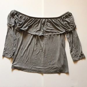 AE Off the Shoulder Top
